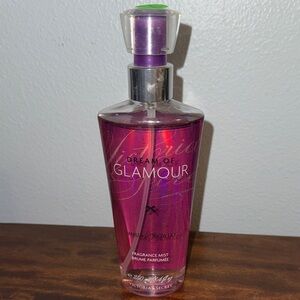 Victoria's Secret Glamour Vanilla Snowlily Fragrance Mist 8.4 oz.
